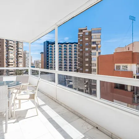 Les Dunes Centro Levante アパートホテル ベニドルム