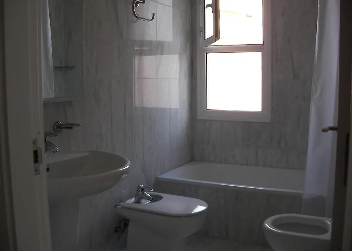 Les Dunes Centro Levante 3* בנידורם